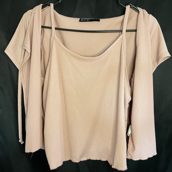 Cropped tank with tie front cardigan - Picture 2 of 6